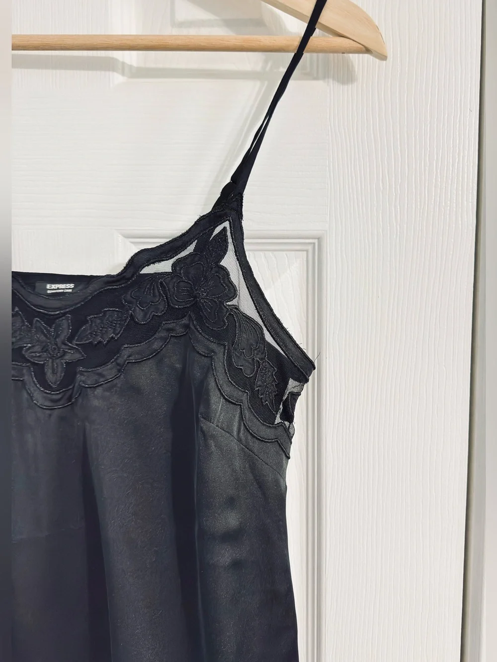 Express Downtown Cami Black Floral Mesh Lace Trim Tank Top Size Small Sheer Y2K - Picture 3 of 11